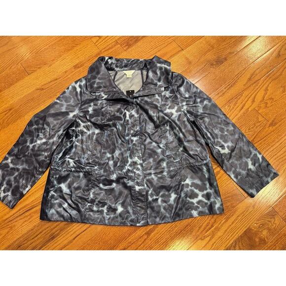 Christopher & Banks Jackets & Blazers - CJ Christopher & Banks Water Resistant Windbreaker Animal Print Jacket Size 1X